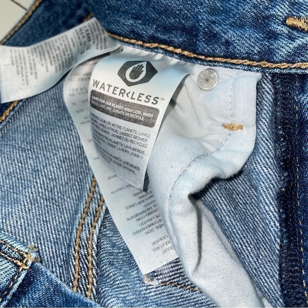Levi’s High Loose Distressed Baggy Jeans - Picture 6 of 10